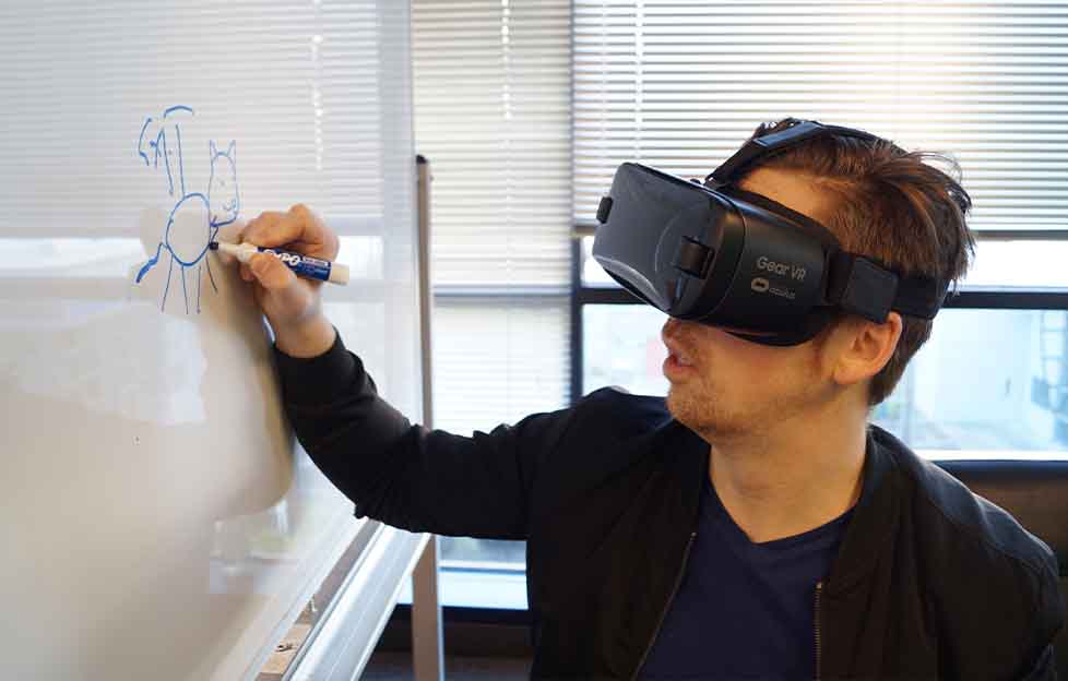 Virtual-Reality-VR-Unternehmen-Schulung